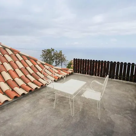 Holiday home Cozy And Traditional Stone House Arco da Calheta (Madeira)